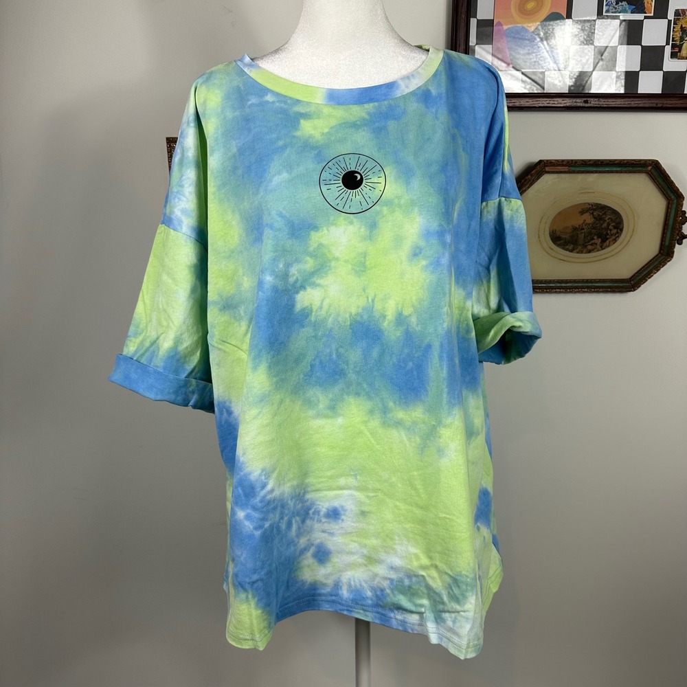 Sabo Skirt Upcycled‎ Blue and Green Tie Dye Oversized Short Sleeve Tee Shirt